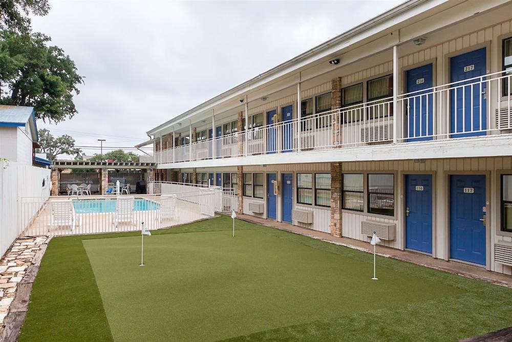Motel 6-Boerne, Tx Esterno foto